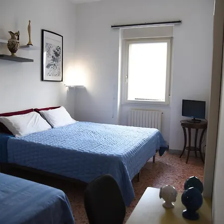 Apartment Katospedi House *